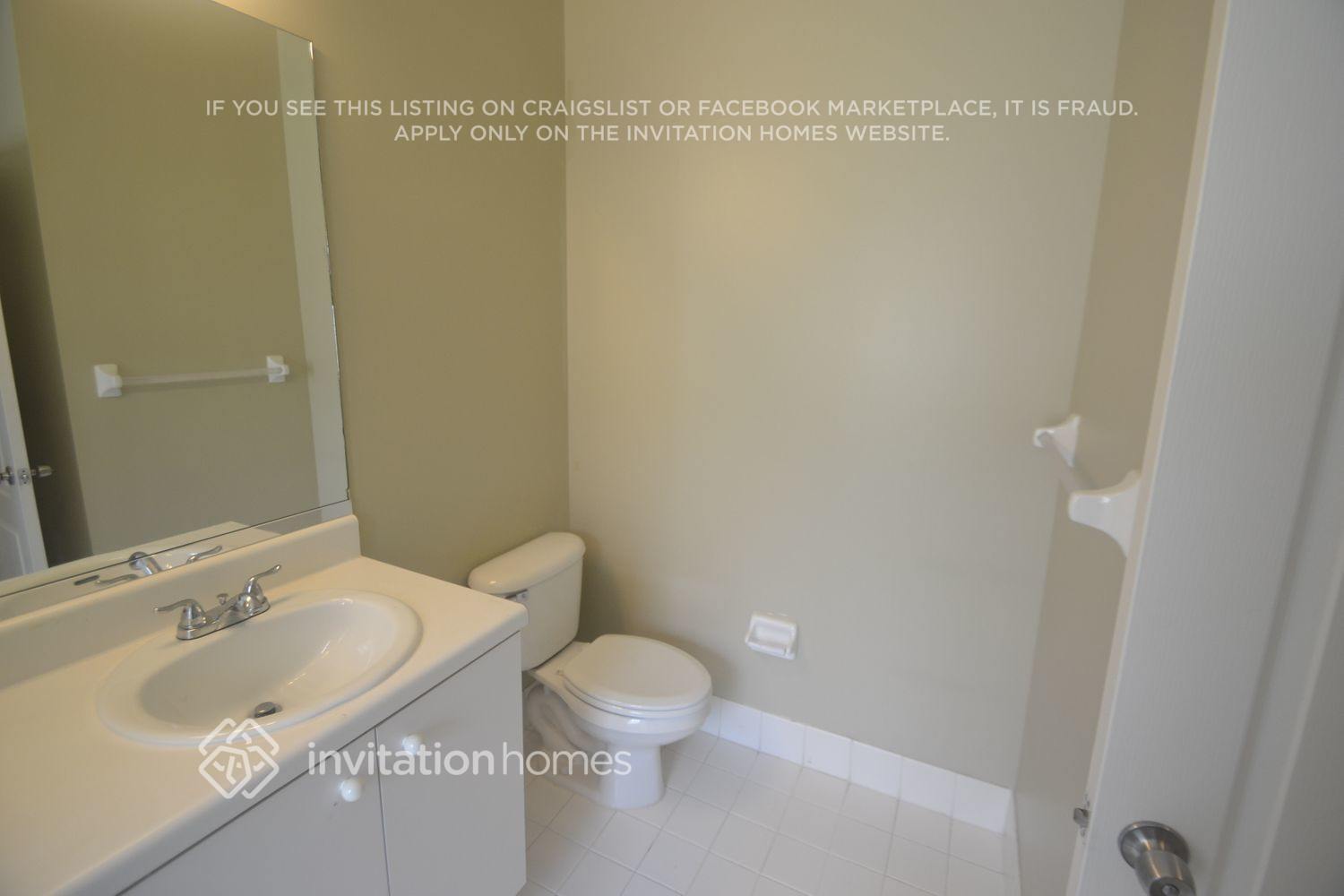 Building Photo - 9901 Red Heart Ln