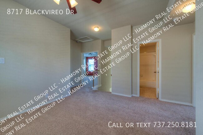 Building Photo - 8717 Blackvireo Dr