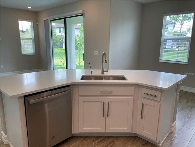 Building Photo - 4580 Almada Ln