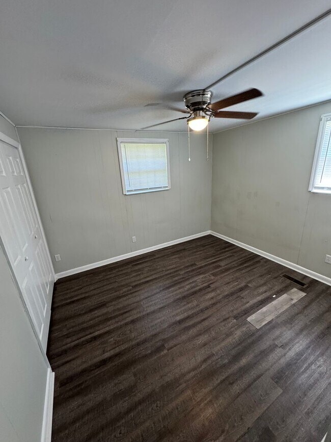 Building Photo - Ooltewah 3 Bedroom 2.5 Bath! Pet Friendly!