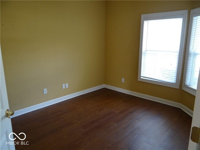 Building Photo - 12302 Sagamore Woods Dr