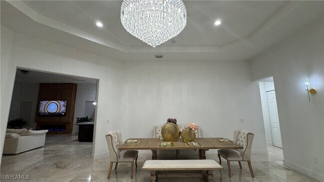 Building Photo - 5340 Allen Pl