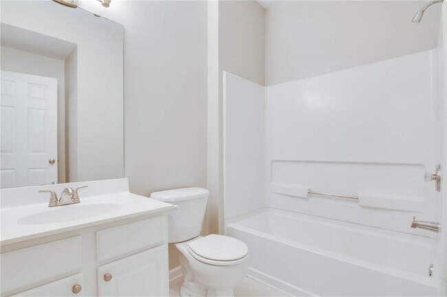 Building Photo - 1305 Greychurch Way