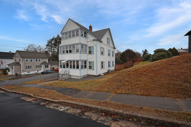 Building Photo - 13 Ames Ave