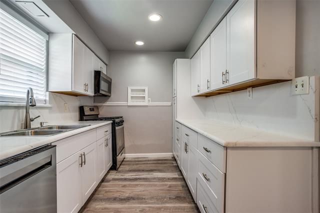 Building Photo - 266 W Fulton St