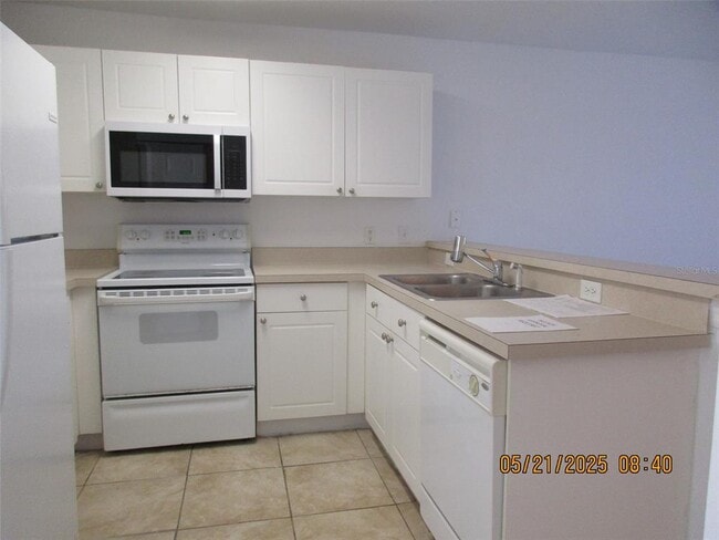 Building Photo - 314 Cervantes Dr
