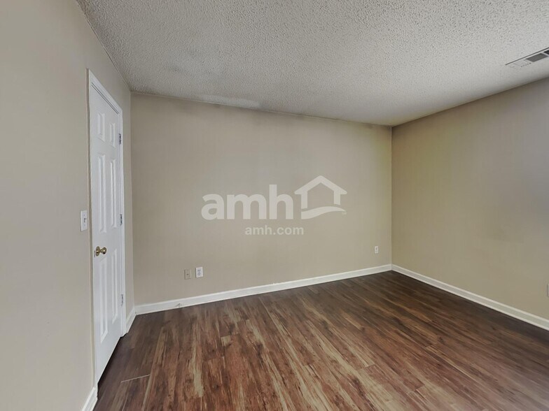 Building Photo - 11515 Bentham Ct