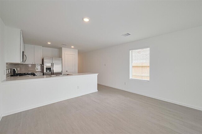 Building Photo - 6814 Lilac Vine Ln