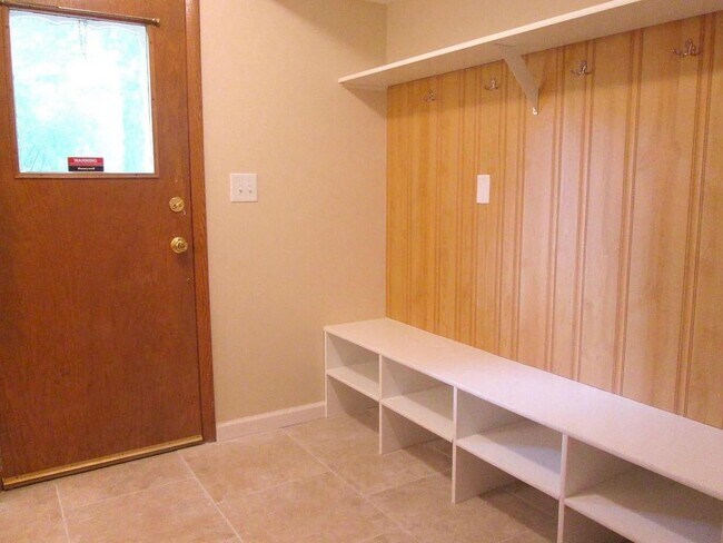 Building Photo - 3431 W Colette Ct