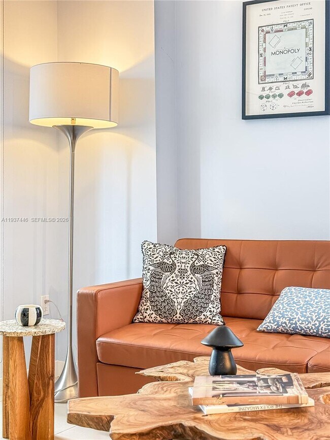 Building Photo - 31 SE 6th St