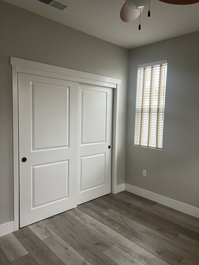 Building Photo - 232 Tuso Ranch Rd