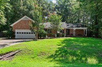 Building Photo - 103 Knollwood Ct