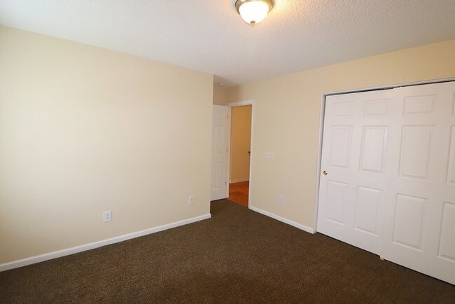 Building Photo - Weatherstone