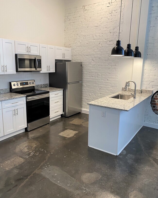 Building Photo - Peanut Crossing - 410 Wellons St