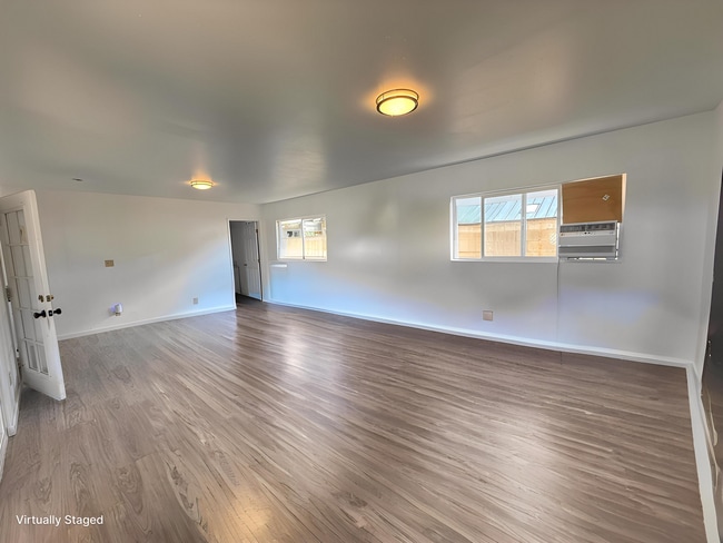 Building Photo - Ewa Beach- 8 bedrooms/4 baths/Carport/Spacious Yard