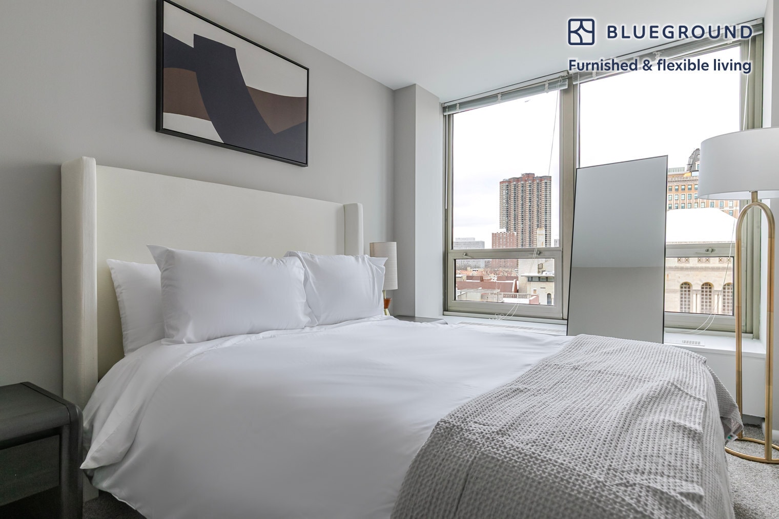 Building Photo - 3450 N Lake Shore Dr