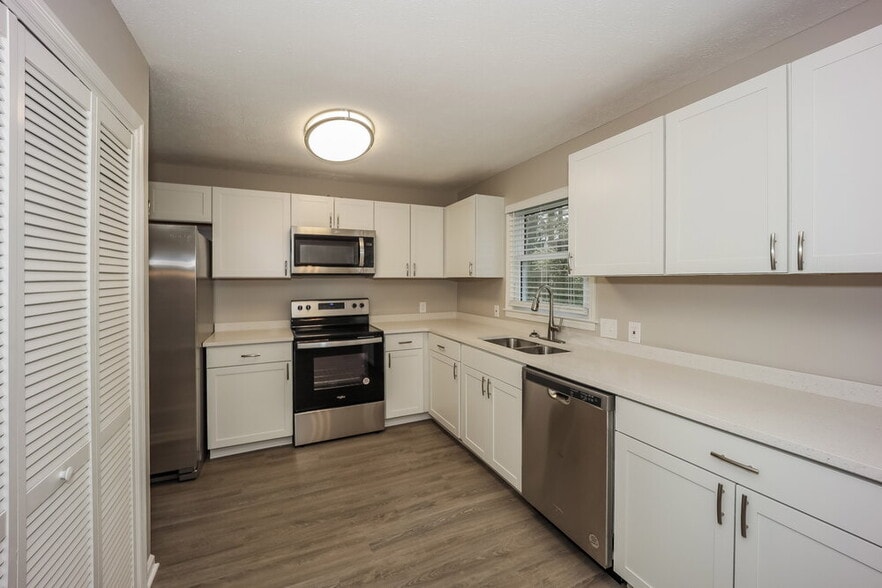 Building Photo - 17 Crepe Myrtle Dr