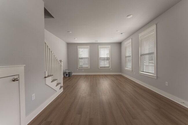 Building Photo - Beautiful new 2-story home features 2 BR/2...