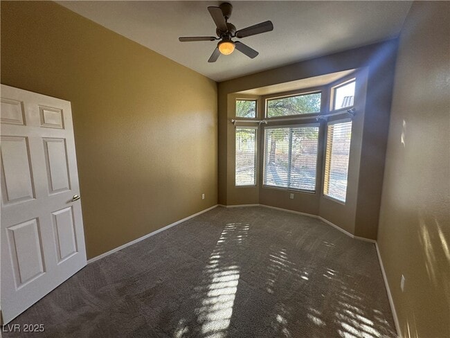 Building Photo - 9945 Bundella Dr