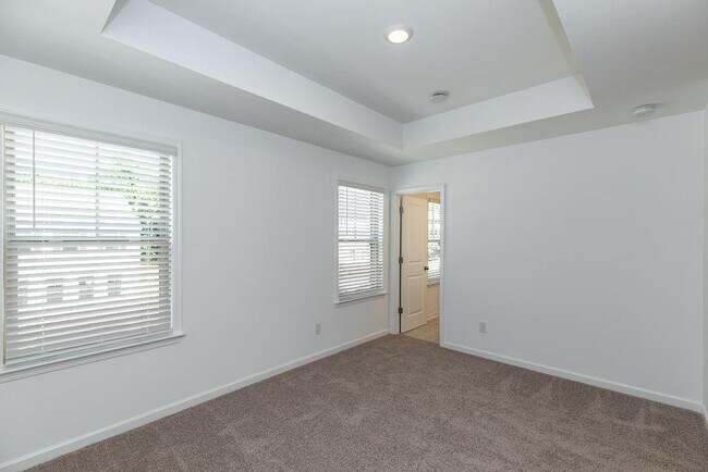 Building Photo - 1530 Brantin Dr