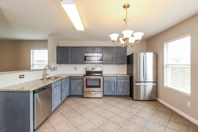 Building Photo - 5308 Emmeryville Ln