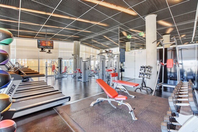 Building Photo - Stunning Strip Views from this Fully Furnished Studio Residence.