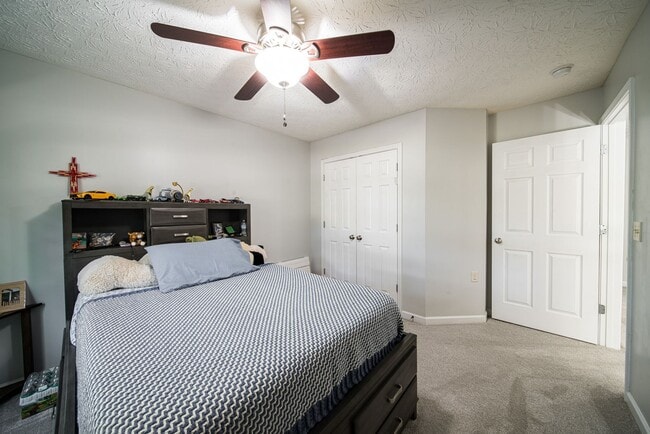 Building Photo - 4 bedroom/3 bath Midland, GA