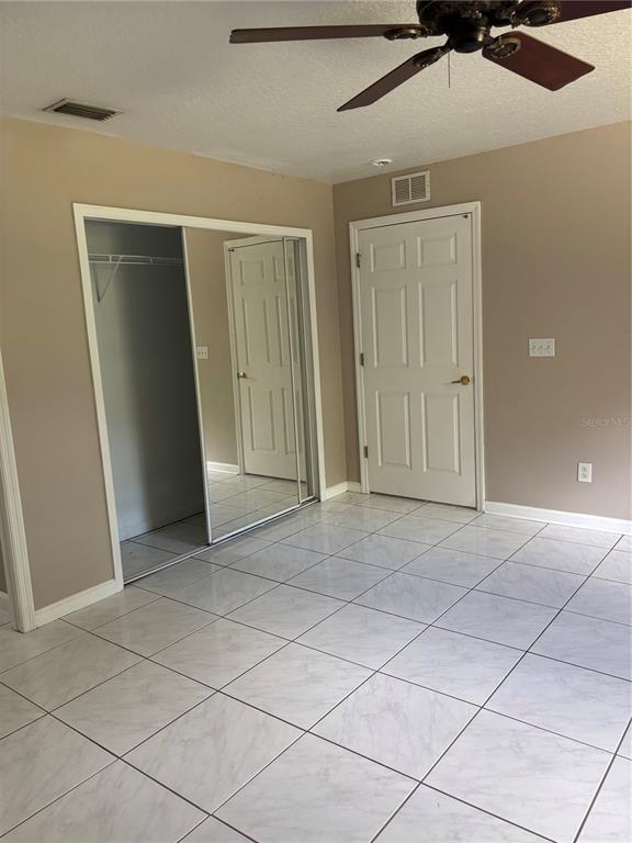 Building Photo - 510 S Cedar Ave