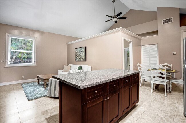 Building Photo - 13161 179th Ct N