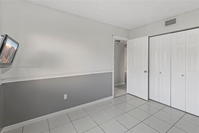 Building Photo - 7815 Camino Real