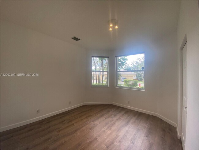 Building Photo - 2486 Bay Isle Dr