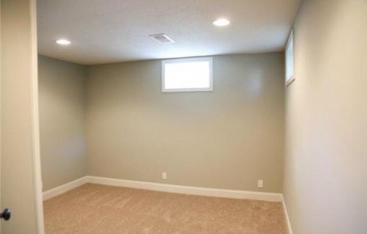 Building Photo - 4200 W 55th St