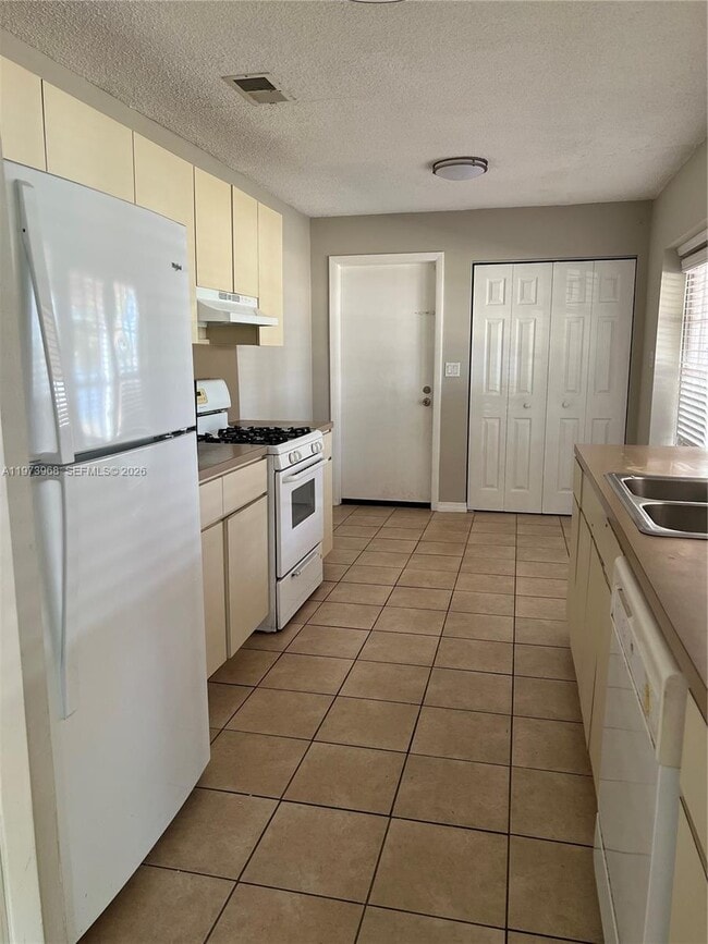 Building Photo - 13311 SW 46th St