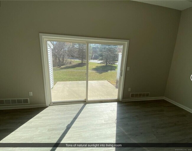 Building Photo - 99 Brittany Farms Rd