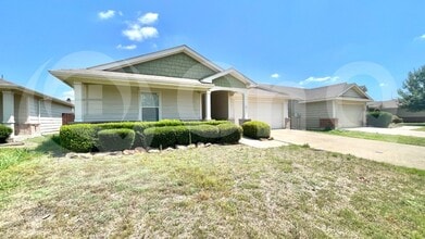 Building Photo - 9952 George Washington Dr