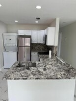 Building Photo - 1050 NW 25th Way