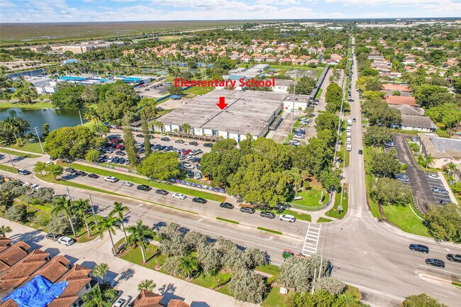 Building Photo - 12244 Royal Palm Blvd