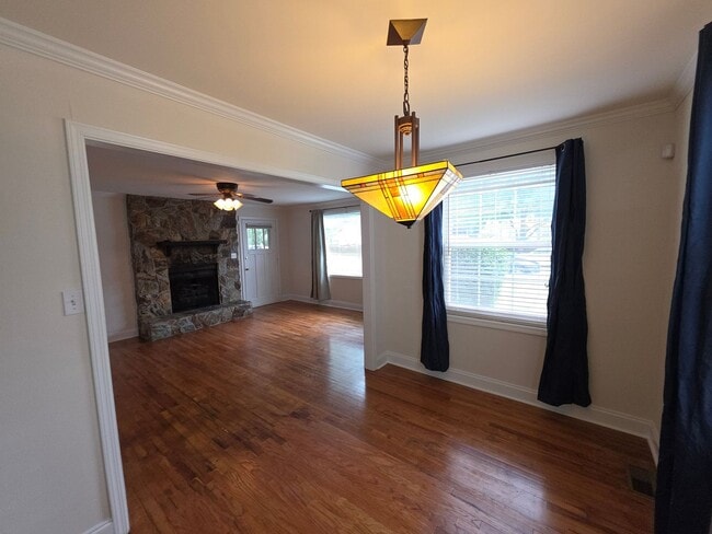Building Photo - 356 Melbourne Ct