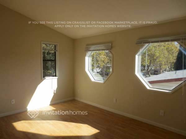 Building Photo - 1413 Maryland St