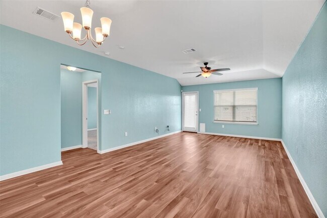 Building Photo - 1425 Fairhaven Gtwy