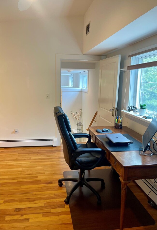 Building Photo - 306 Piermont Ave