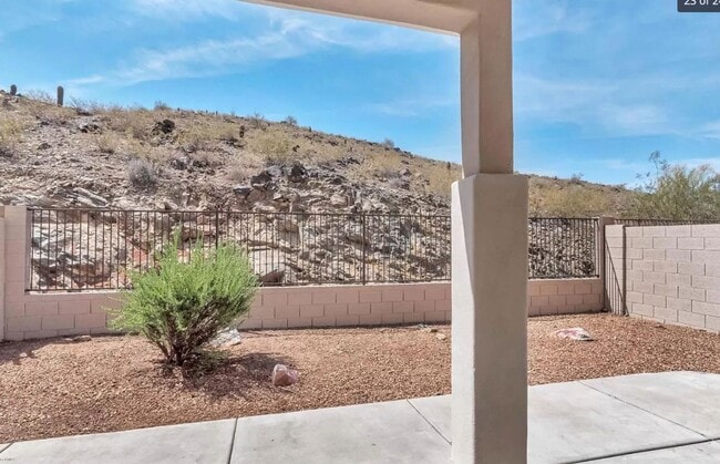 Building Photo - 3 Bedroom in Beautiful Ahwatukee Foothills Club West!  Available 7/1
