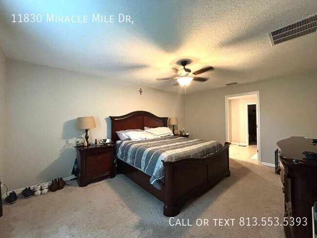 Building Photo - 11830 Miracle Mile Dr,-