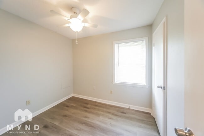 Building Photo - 7401 Briarwood Cove