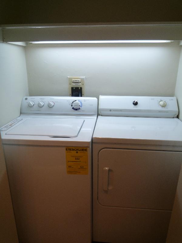 Building Photo - 60 Saint Germain St