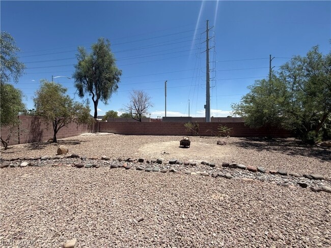 Building Photo - 6116 Rabbit Track St