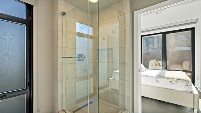 Building Photo - 1845 9th St NW