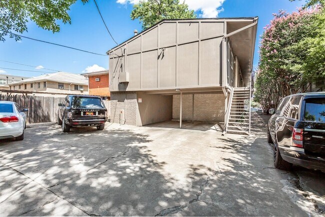 Building Photo - 4319 McKinney Ave