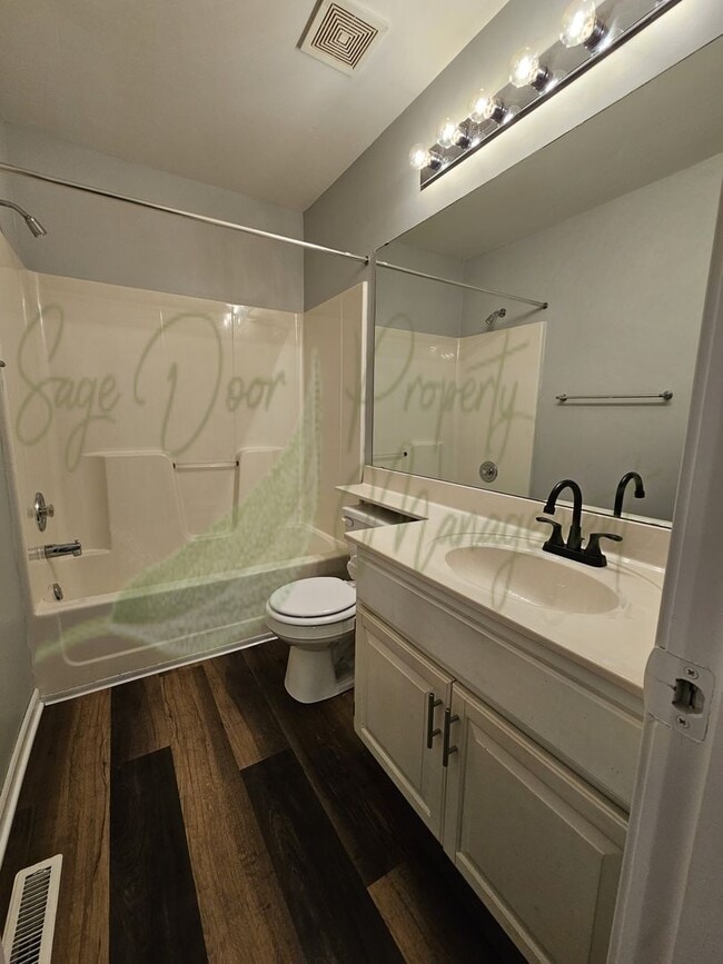 Building Photo - BEAUTIFUL HOME!!!