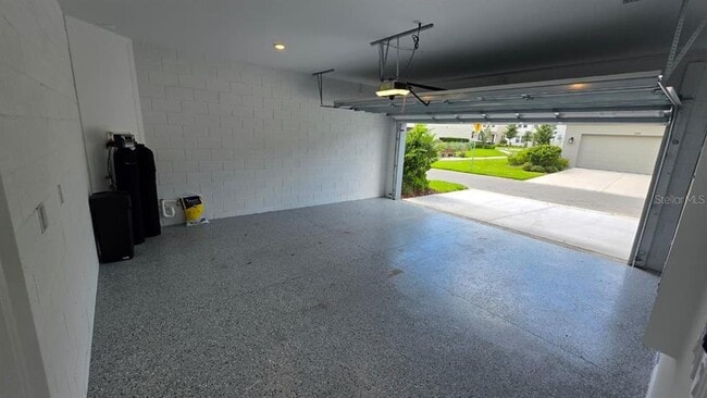 Building Photo - 14768 Field Daisy Dr